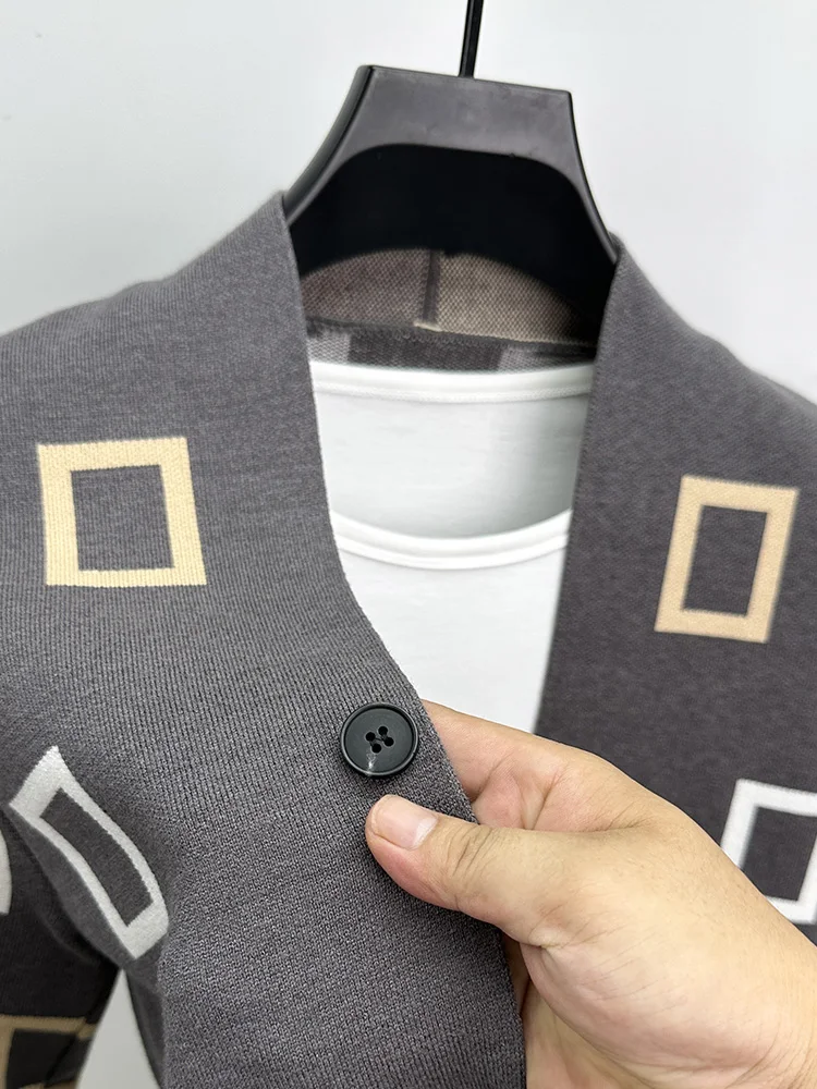 Cardigan lavorato a maglia da  - Quality Winter Clothing recensione e prezzo