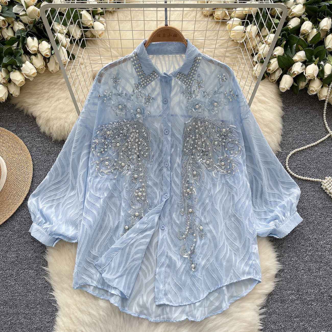 Camicia con bottoni lucidi da  - Quality Winter Clothing recensione e prezzo